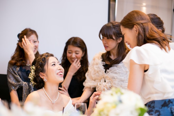 実際ここが最難関 結婚式の呼ぶ人決め方 どこまで呼ぶ 人数は Note 結婚式 ウェディングに関わる役立つ情報をお届け 会費制結婚式や1 5次会なら 会費婚 披露宴 帰国後パーティー